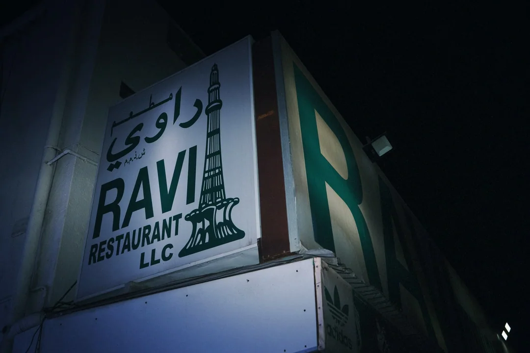 Beau, Ravi Restaurant