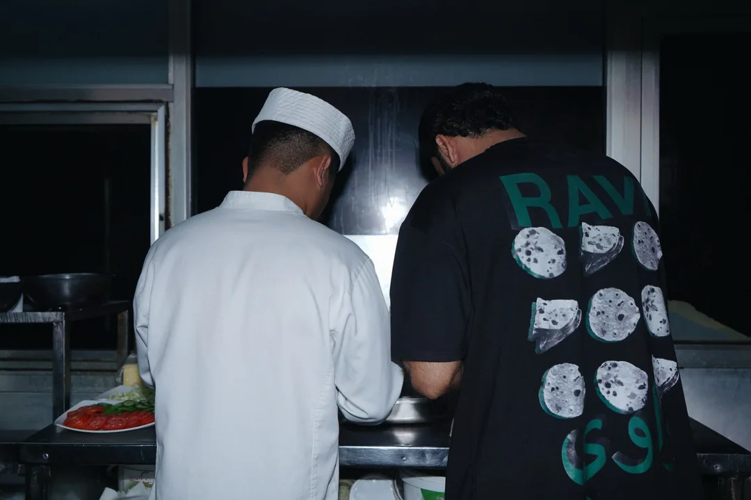 Beau, Ravi Restaurant