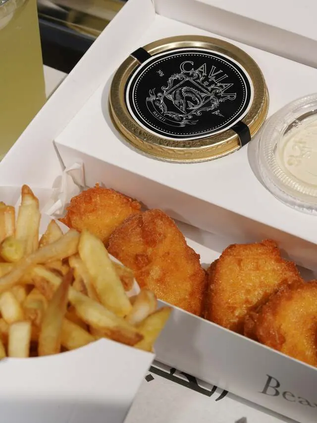 Beau, Chicken Nuggets Caviar