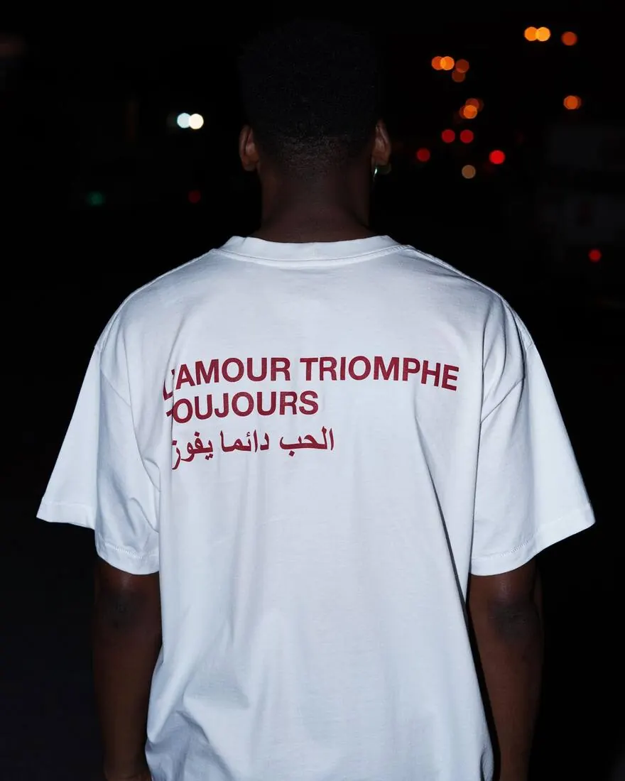 T-shirt L'amour triomphe toujours